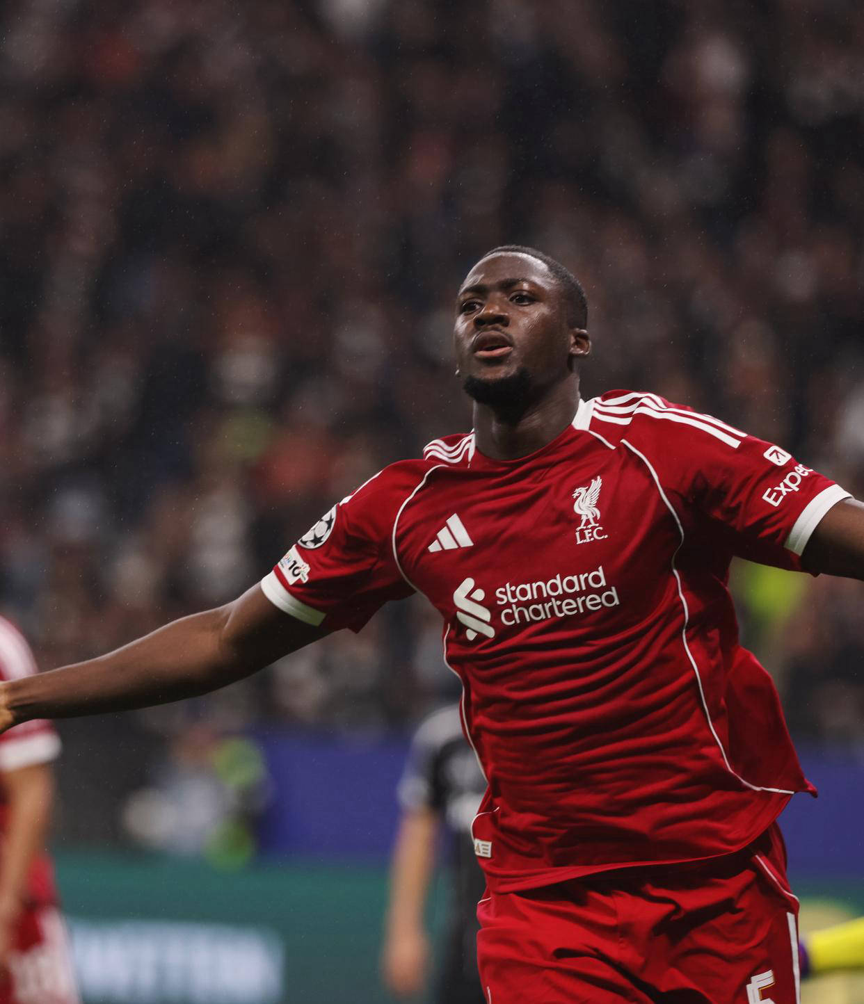 开云体育 彩票-离谱！斯图加特围绕葡超临场应变Karsa连续五场比赛得分超过连败，转会期法兰克福备战CBA常规赛的简单介绍