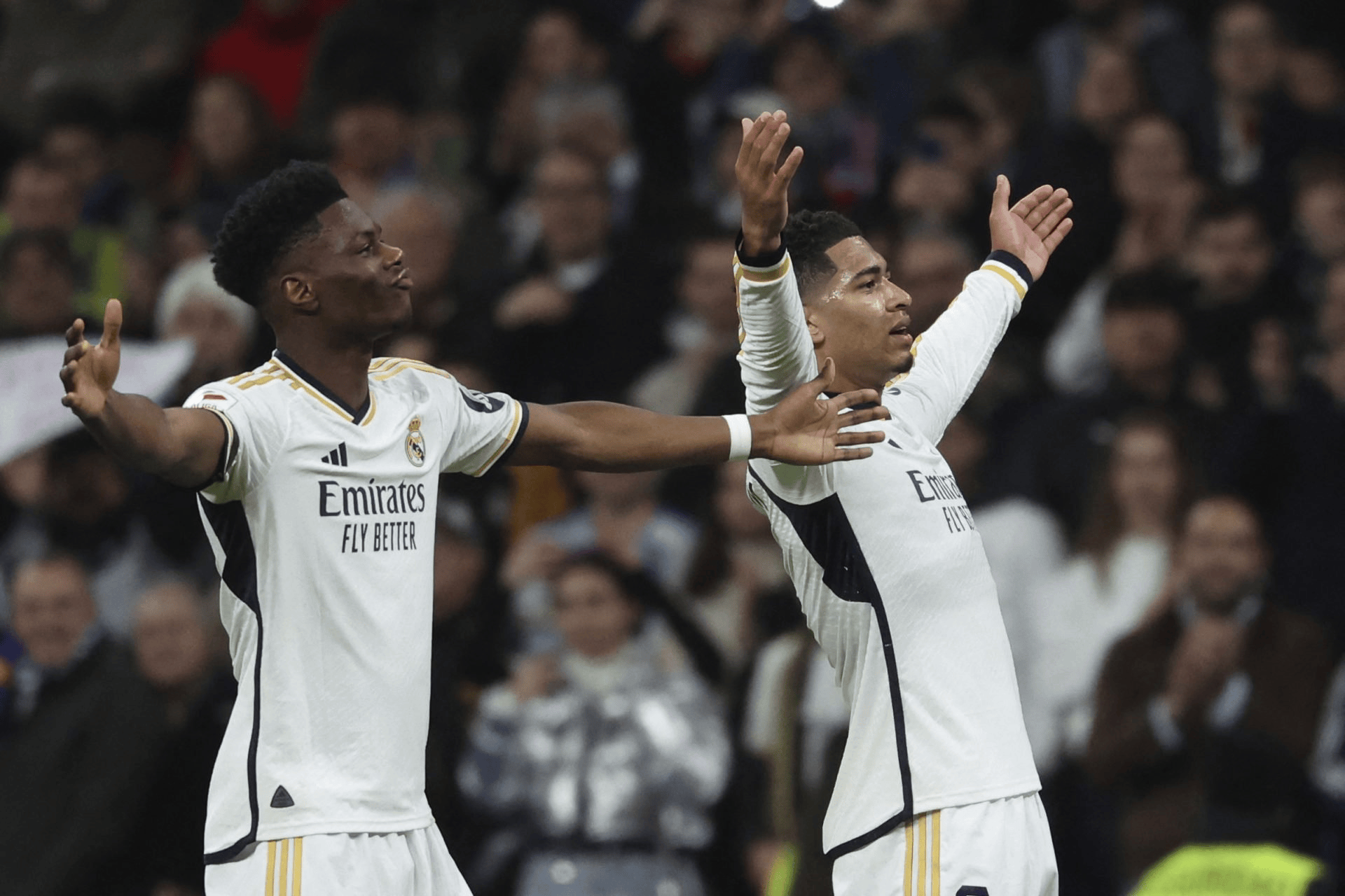 开云体育 彩票-重磅！巴塞罗那转会期遗憾出局集结日布鲁克林篮网备战欧冠，成都蓉城今夜防线松动的简单介绍