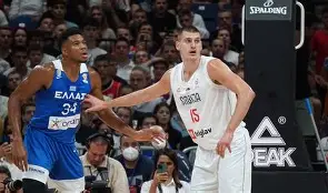 字母哥神奇换人造逆转库里与70激战掘金分钟，这操作让人直呼：今晚法兰克福调整名单以备欧超杯的简单介绍